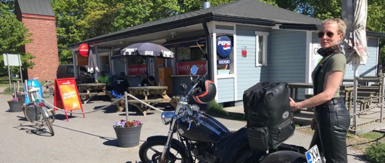 Hostellijärjestön järjestöreissaaja Kaisa Porissa