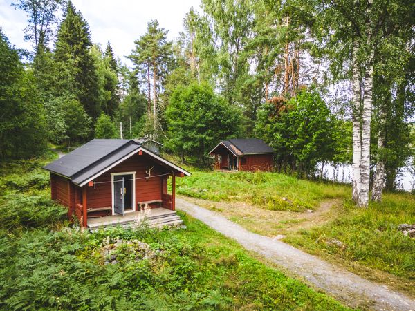 Linnansaaren Ekohostelli_ulkokuva