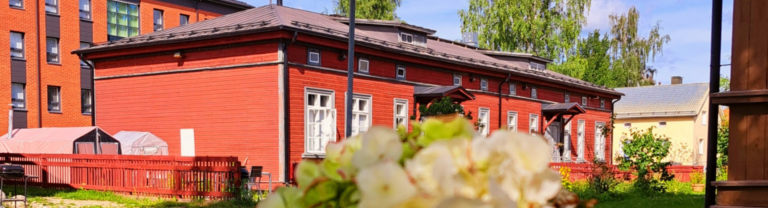 Hotelli ja hostelli Marja ulkoa päin