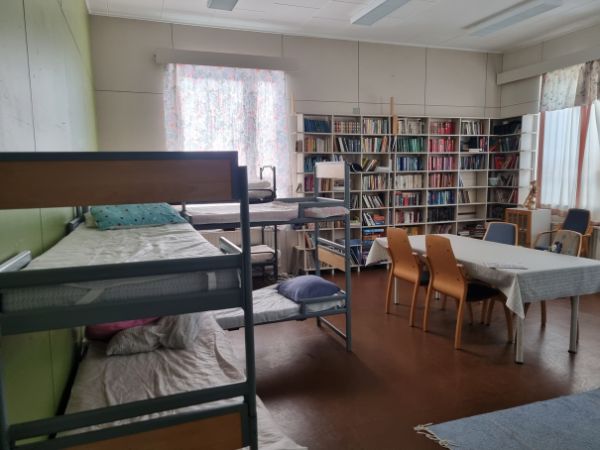 Naruskan retkeilymaja, huonekuva 2