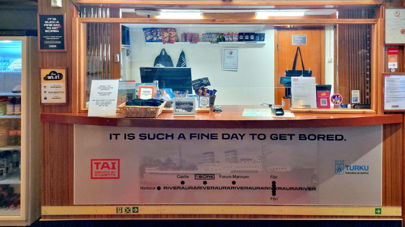 Laivahostelin vastaanotto