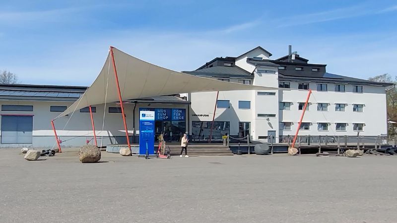 Linnapuomin rakennus