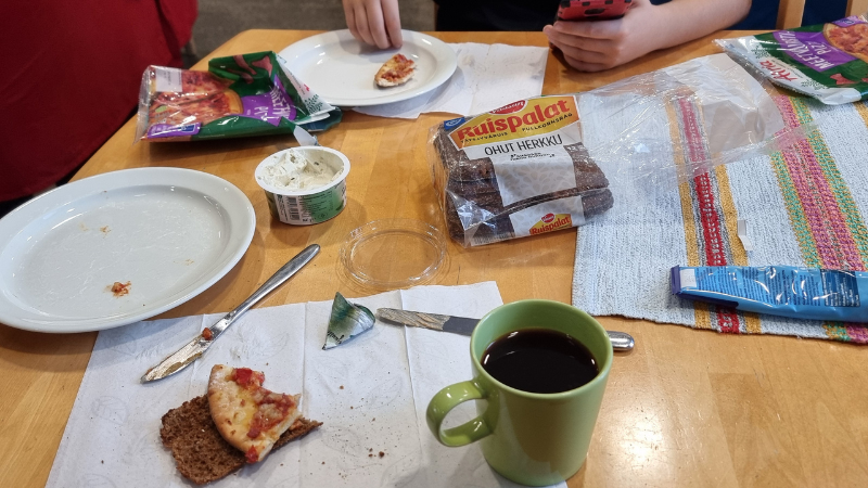 Reissaajien aamupala