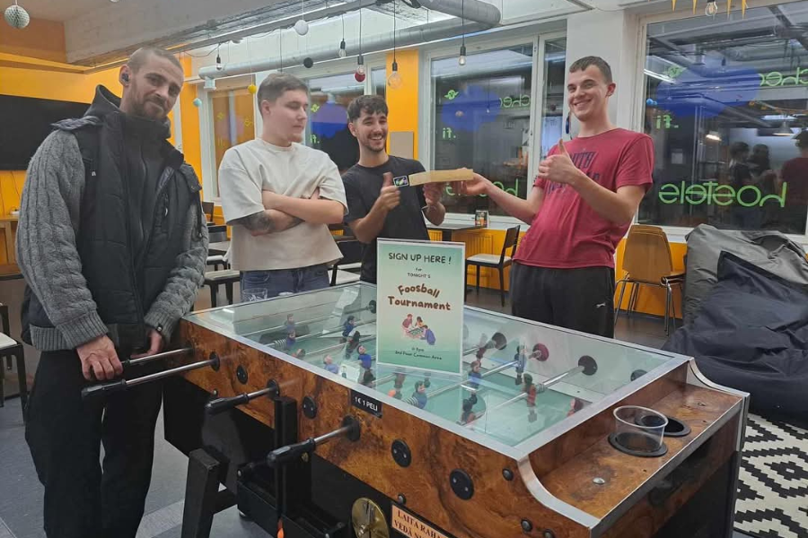 Pöytäjalkapallopeli