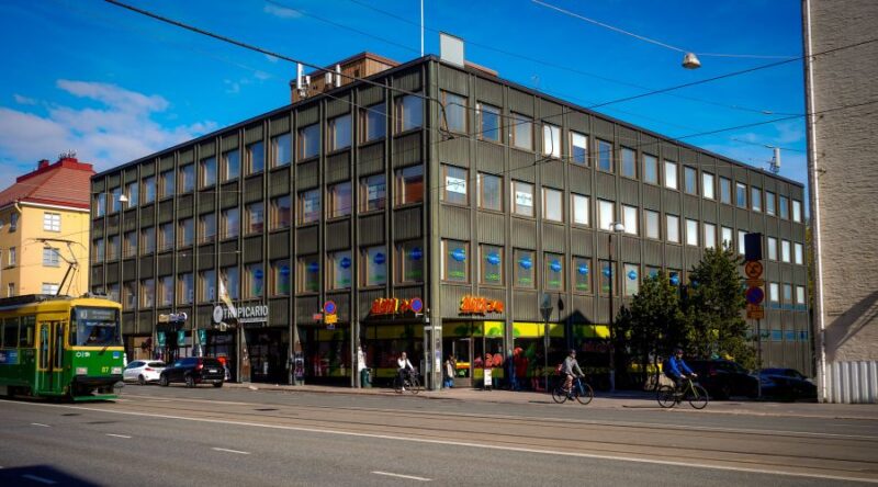 CheapSleep kuvattuna kadulta päin