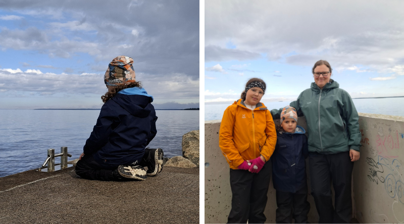 Nallikarissa. Poika meren äärellä. Koko perhe meren äärellä.