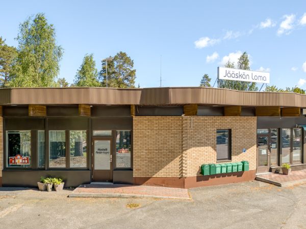 Hostelli Antin tupa, Alahärmä, hostellirakennus
