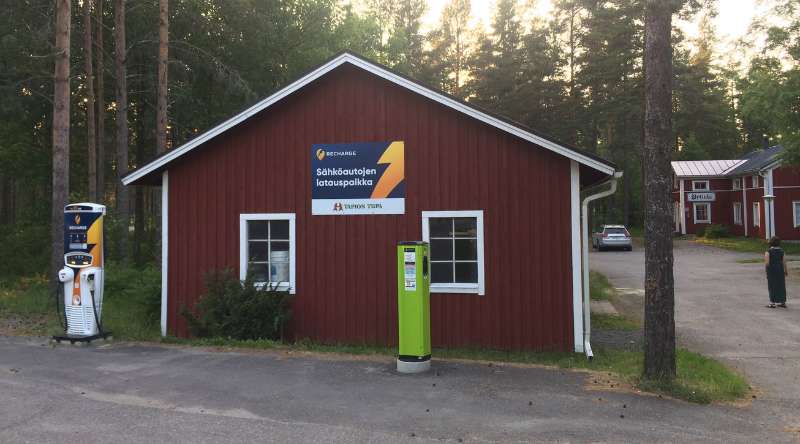 Tapion Tuvan sähköautojen latauspiste